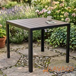 Ban-cafe-ngoai-troi-mat-vuong-go-nhua-polywood