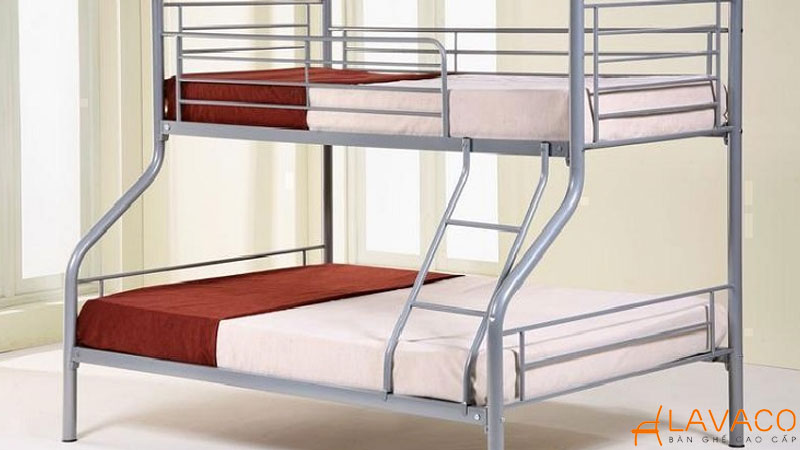 Thanh lý giường ngủ giá tốt và giường tầng sắt tiện dụng.