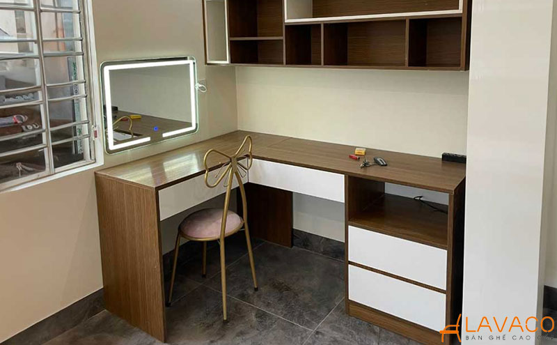 Bàn trang điểm kết hợp bàn làm việc chữ L