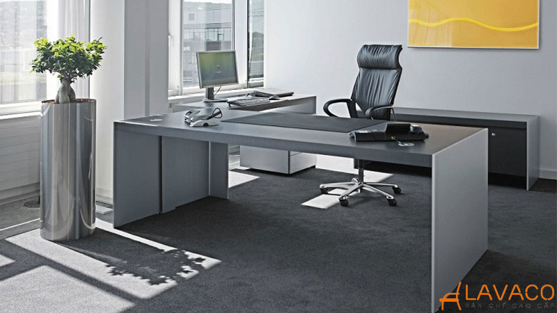 Bố trí hướng bàn làm việc cho người mệnh kim.