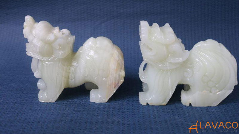 Tỳ Hưu đá trắng