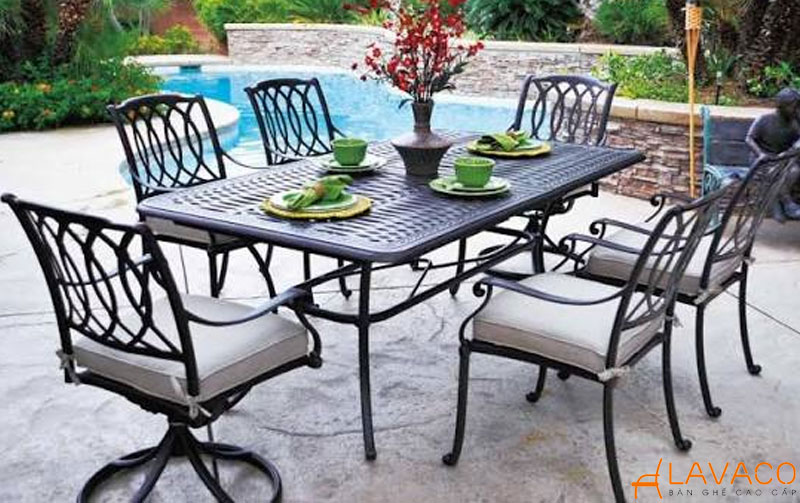 Đo kích thước và đánh giá không gian sân thượng
