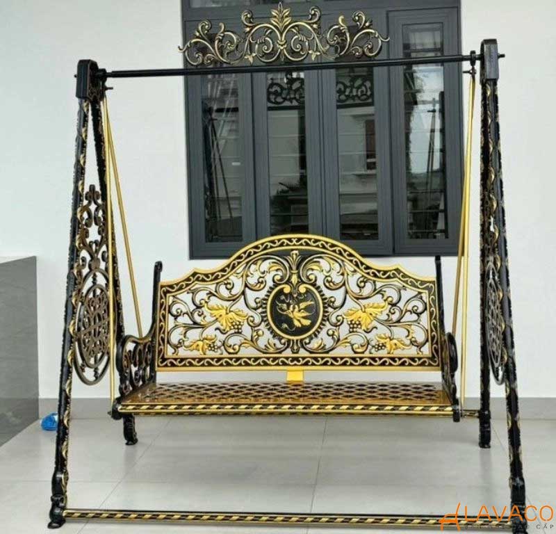 Xích đu nhôm đúc họa tiết đặc biệt
