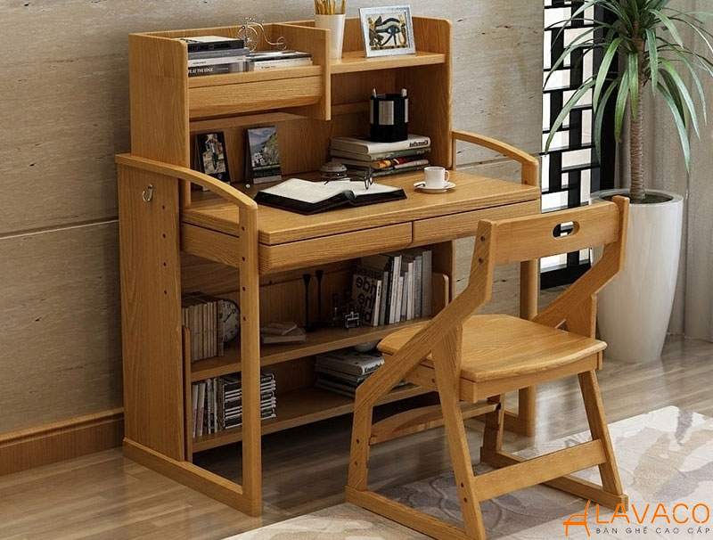 Bàn học có kệ sách bằng gỗ