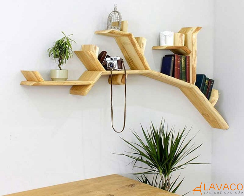 Kệ sách hình cây hoặc hình mê cung